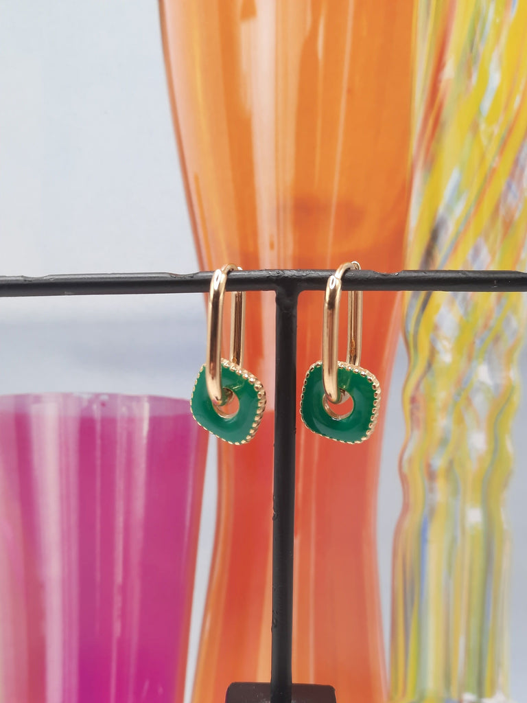 ovale oorringen met groen hangertje roestvrij staal